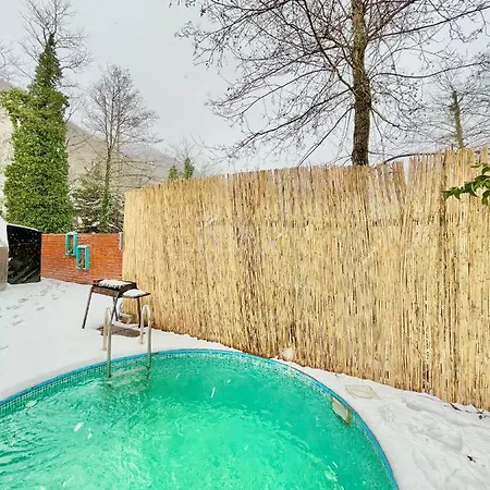 Enchanting Dome With Private Pool In *