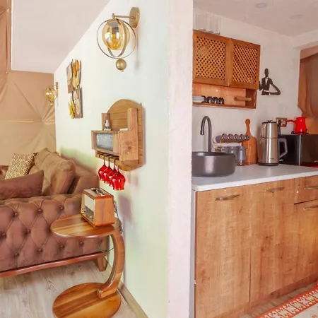 캠프장 Enchanting Dome With Private Pool In